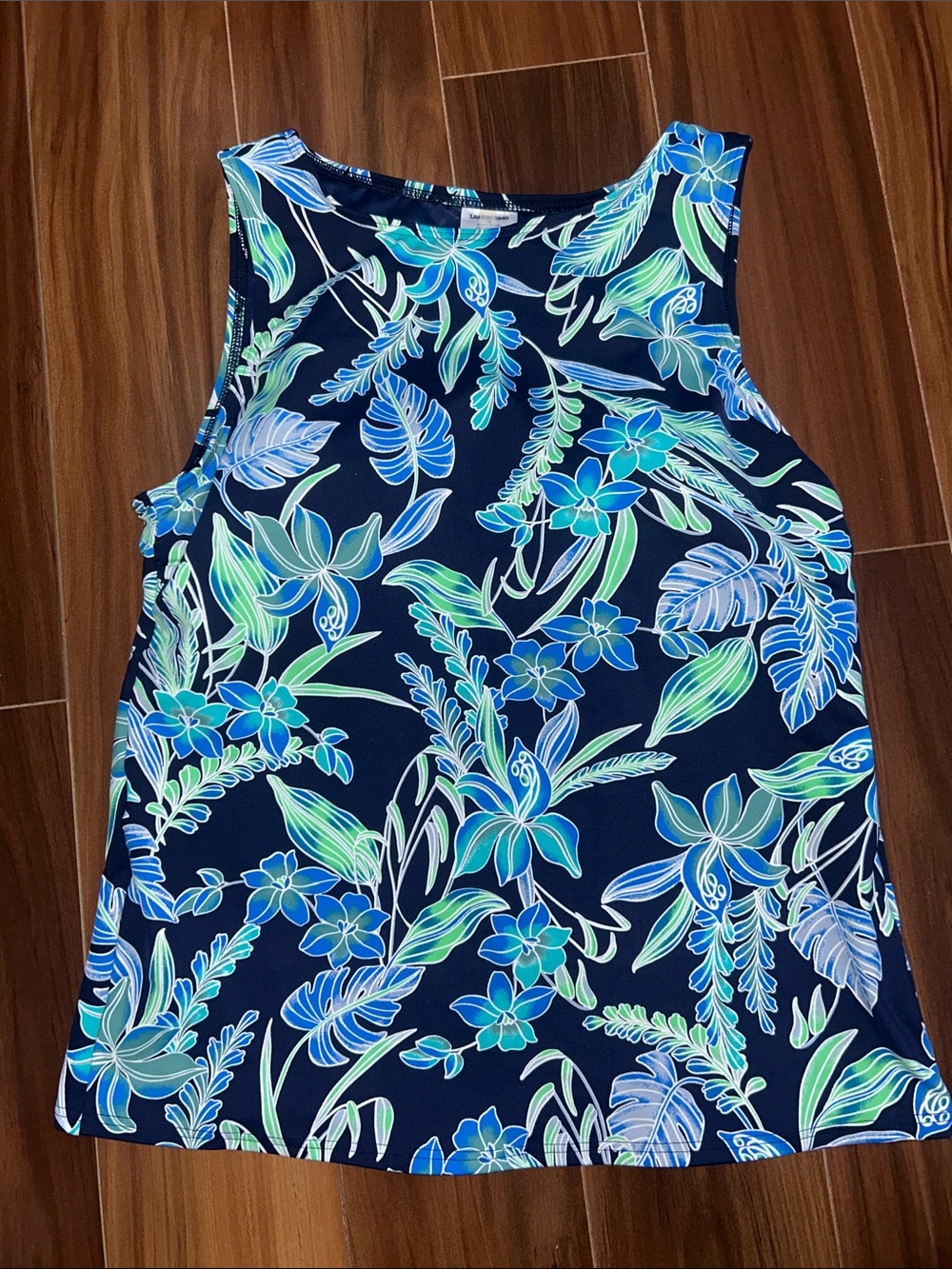 Size 10 Lands End tankini swim top